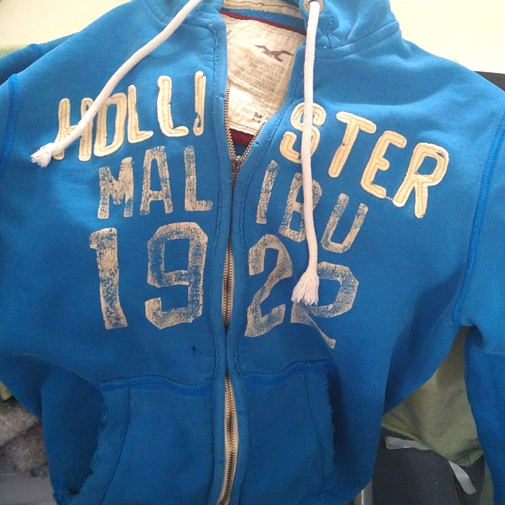 Size medium hollister blue zip-up hoodie